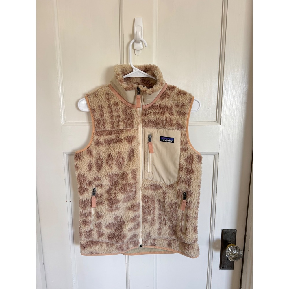 Patagonia women's Women's Classic Retro-X Vest in Wandering Woods size small